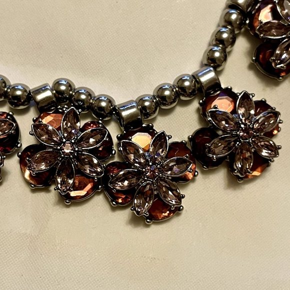 4 for $20 Sale LOFT Outlet Dark & Light Pink Rhinestone Flower Necklace - Picture 3 of 6